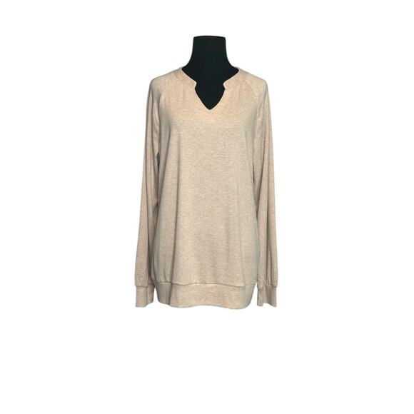 Beige long sleeves relax pullover top size Large - Picture 1 of 9